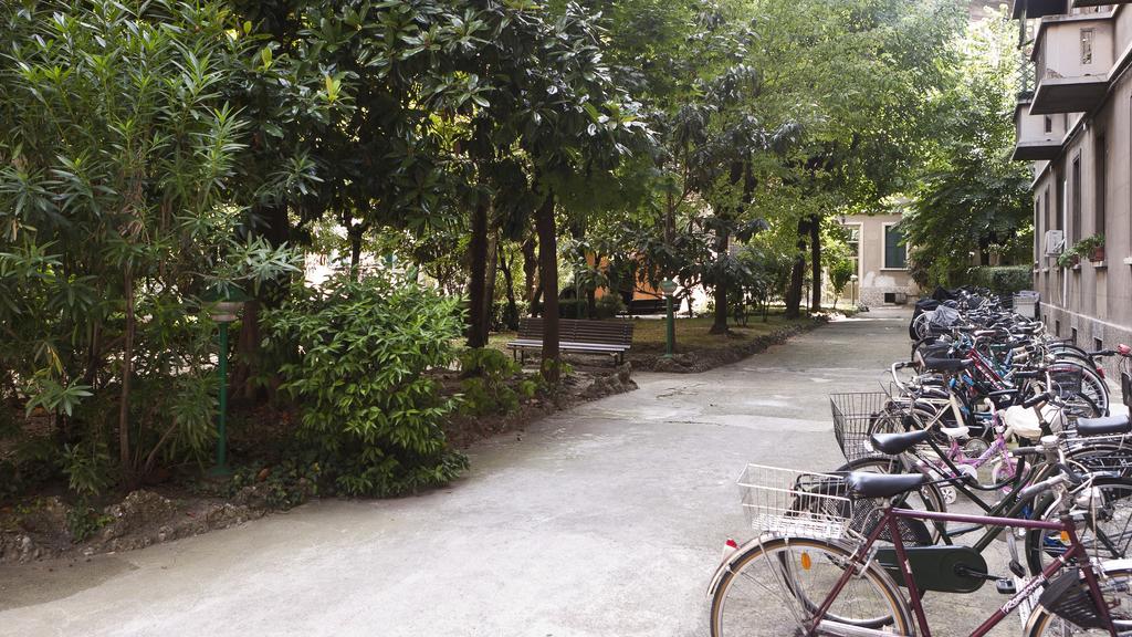 Italianway - Vigano Apartment มิลาน ภายนอก รูปภาพ
