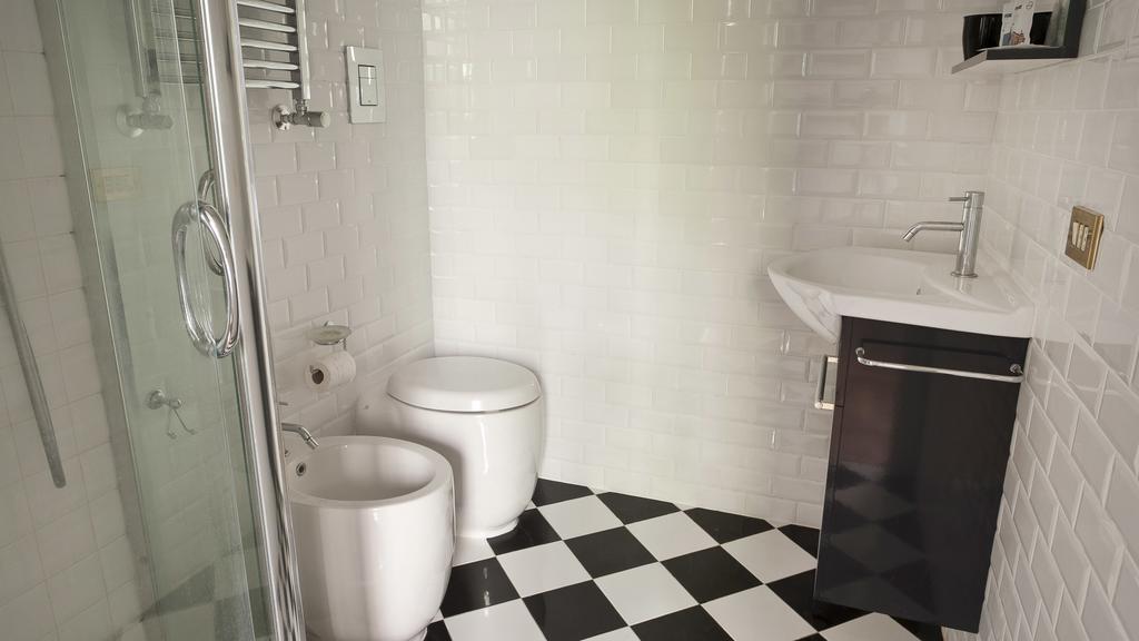 Italianway - Vigano Apartment มิลาน ภายนอก รูปภาพ